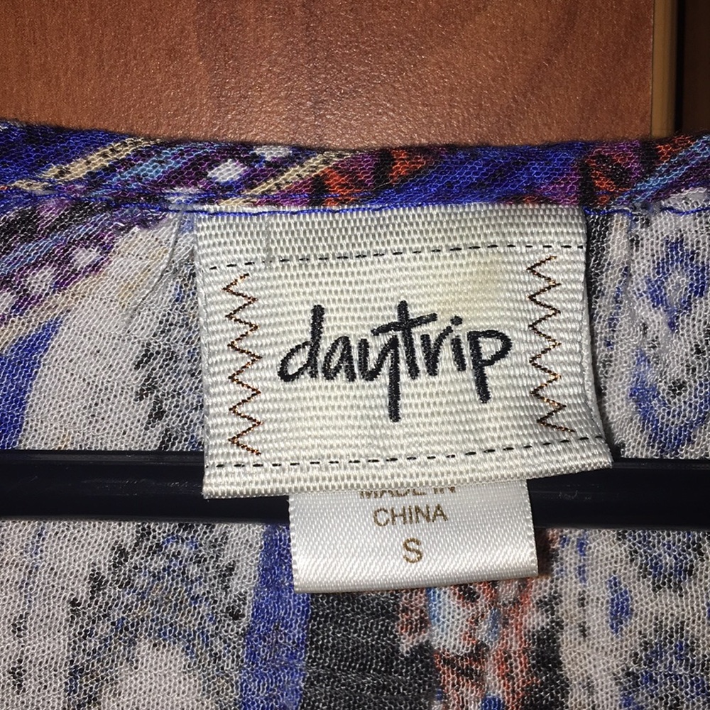 DAYTRIP/ Top - Picture 6 of 7